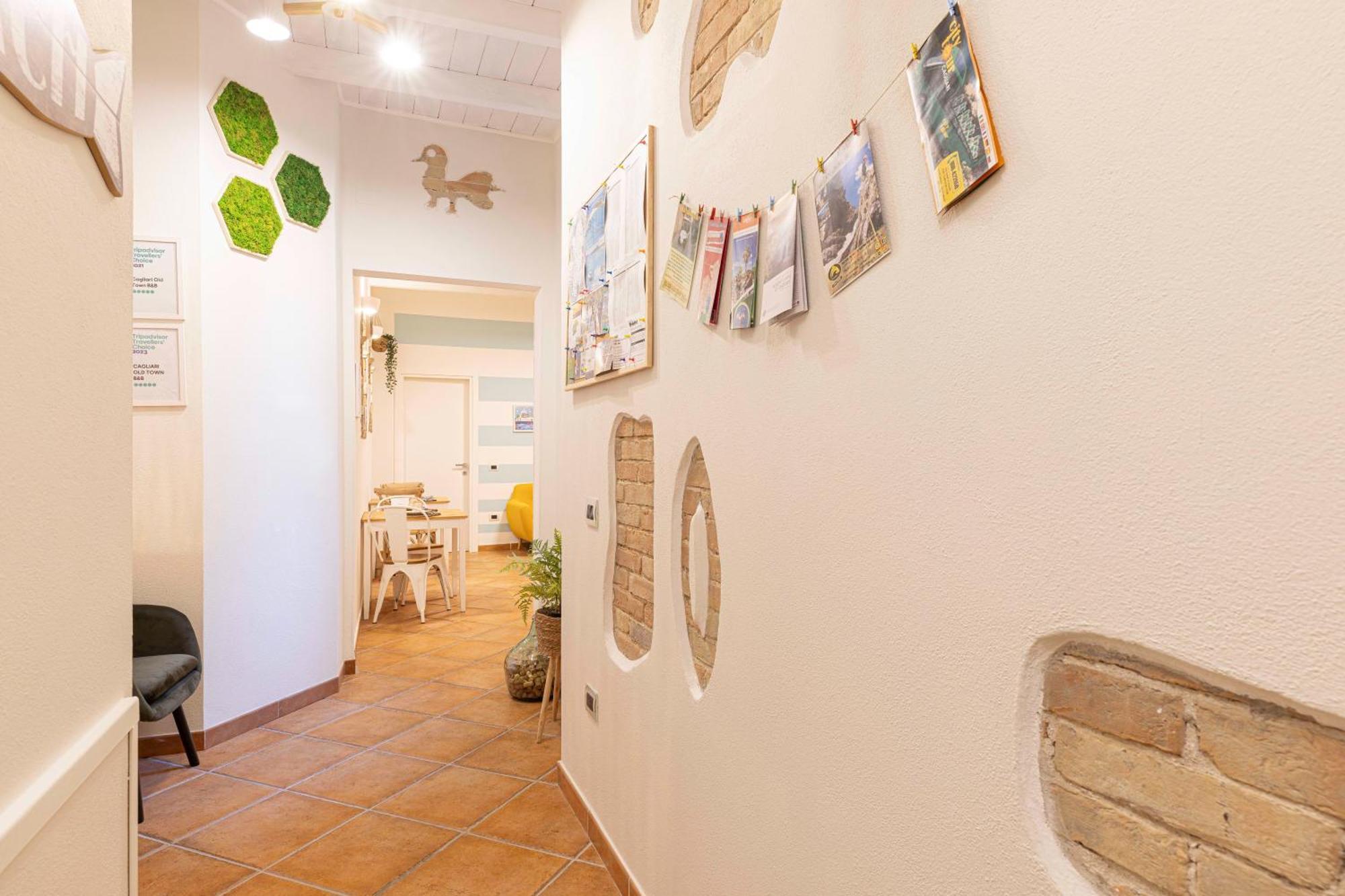 Cagliari Old Town B&B Bagian luar foto