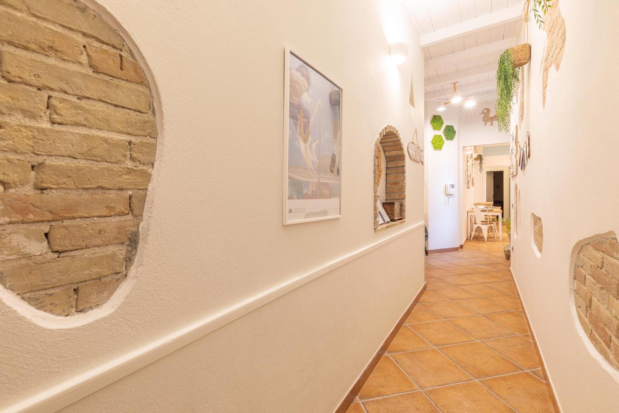 Cagliari Old Town B&B Bagian luar foto