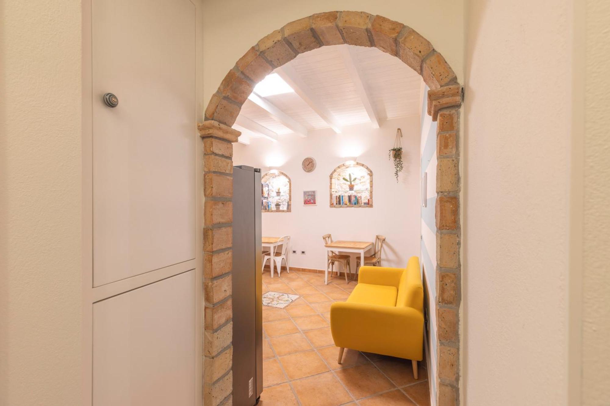 Cagliari Old Town B&B Bagian luar foto