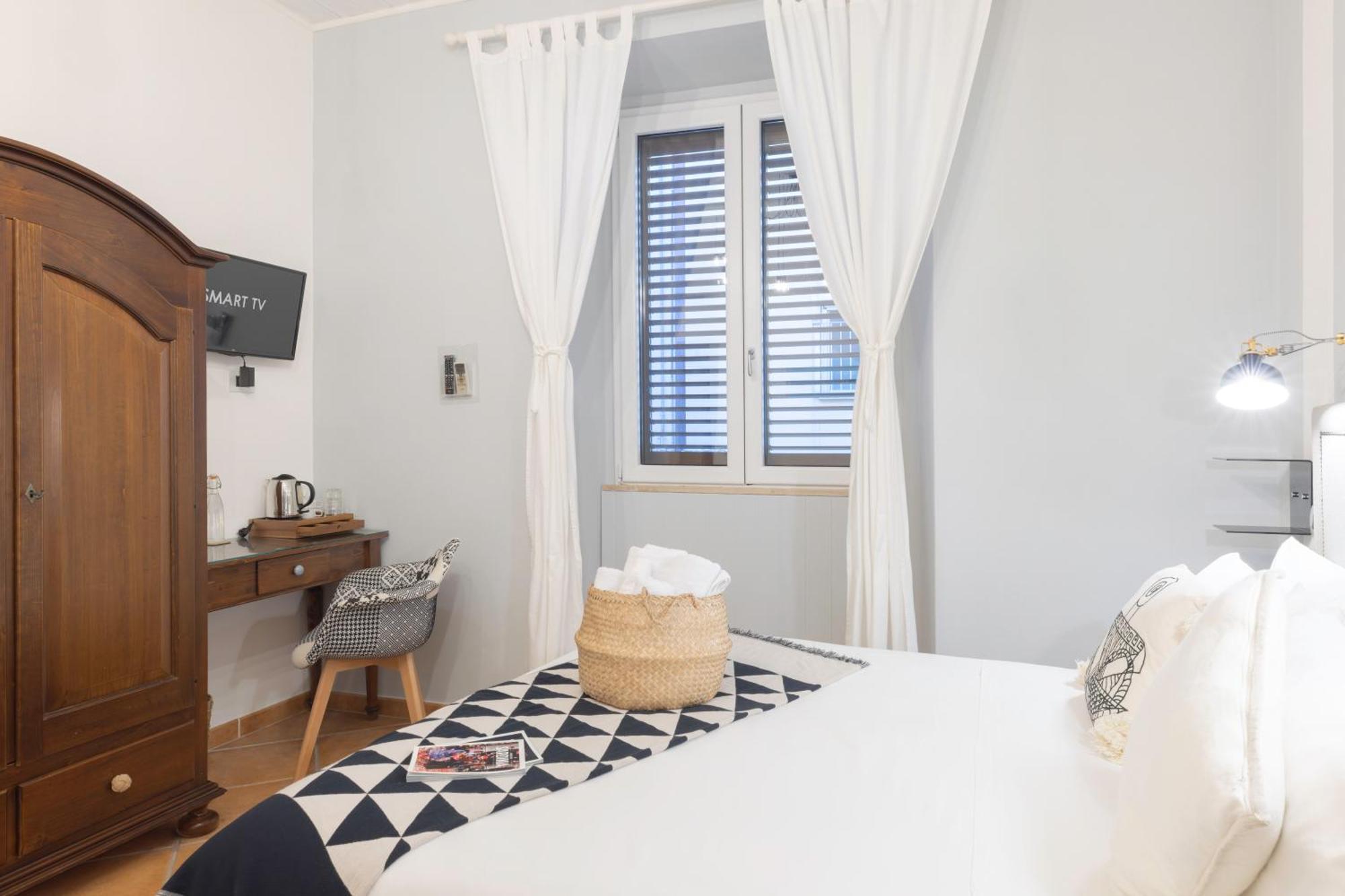 Cagliari Old Town B&B Bagian luar foto