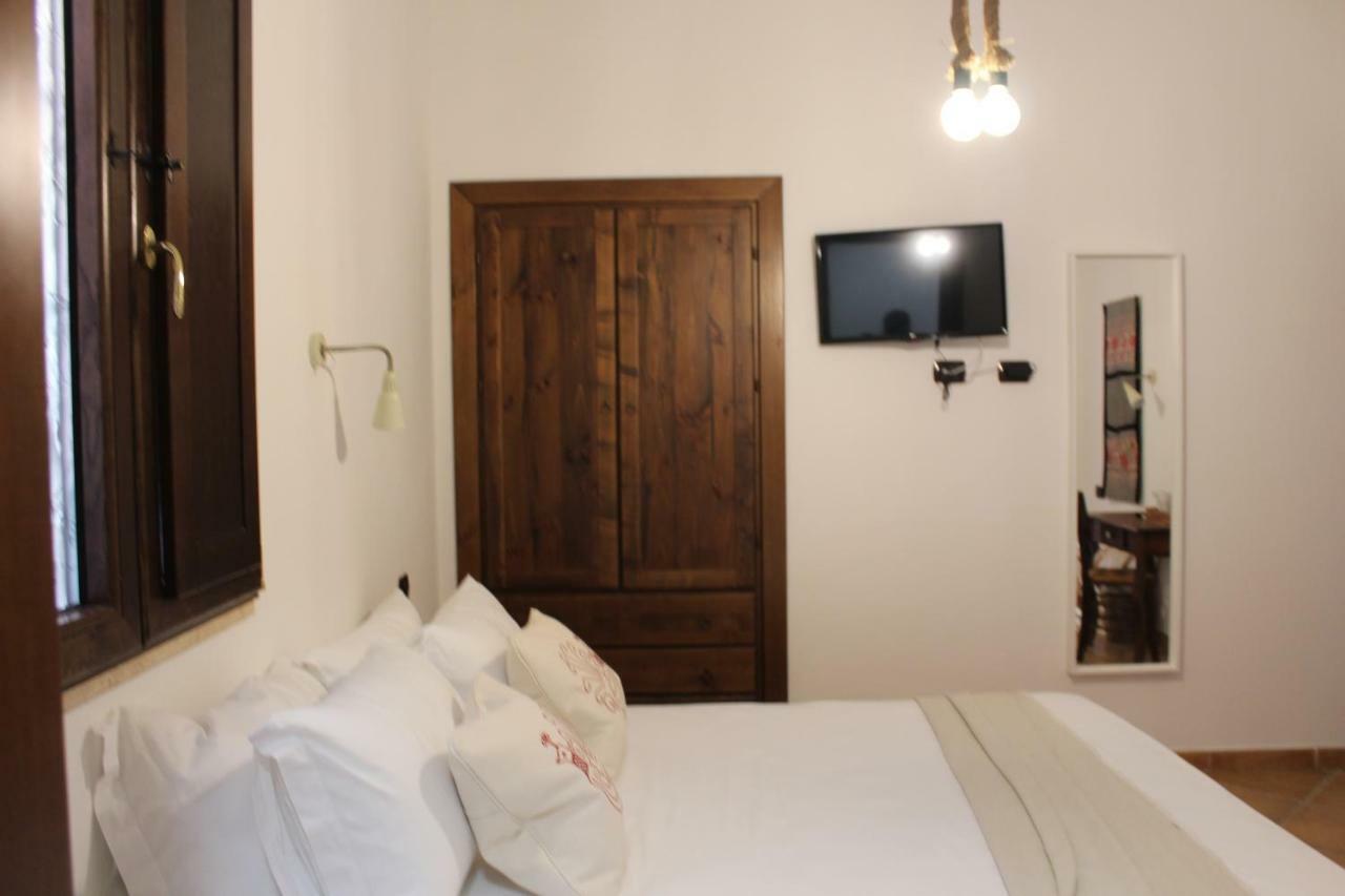 Cagliari Old Town B&B Bagian luar foto